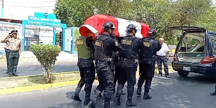 Homenaje póstumo al valeroso policía que sacrificó su vida en el cumplimiento del deber
