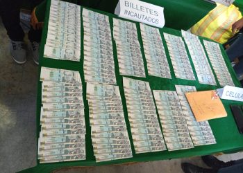 Ica: detiene a una pareja de ciudadanos transportando unos S/. 15 mil soles en billetes falsos