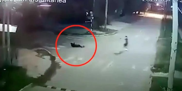 Policía mata a ladrón de 19 años que intentó asaltarlo cuando paseaba con su novia