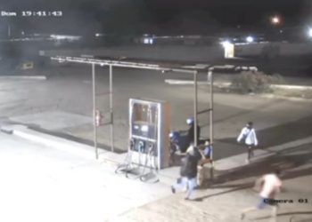 Delincuente asalta grifo, pero muere linchado por vecinos