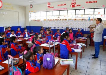 Colegios públicos darán clases de inglés a niños de 3 a 5 años