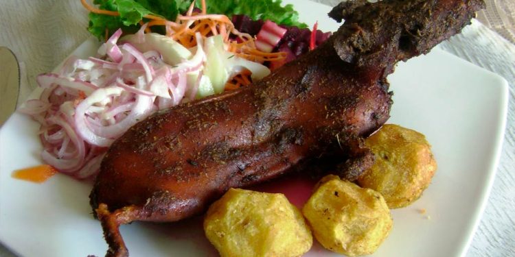 Cuy al horno nombrado como el segundo peor plato del Perú por Taste Atlas