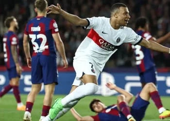 PSG clasificó a semifinales de la Champions League tras golear 1-4 al Barcelona