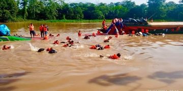 Tres desaparecidos y varios heridos tras choque de embarcaciones en Ucayali