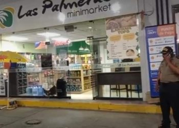 Asaltan a mano armada minimarket Las Palmeras