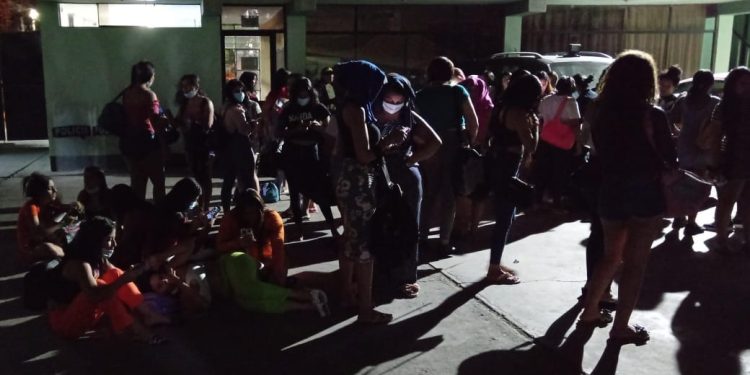 Operativo multisectorial en Chinarro detiene a más de 50 trabajadoras sexuales