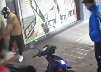 Vecinos lincharon a ladrón por robar celular: lo persiguieron y fisuraron el cráneo