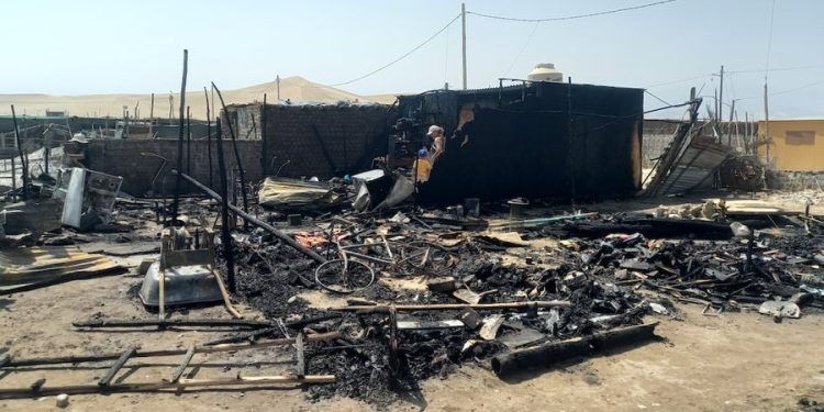Ica: tres familias lo perdieron todo tras voraz incendio en Tierra Prometida