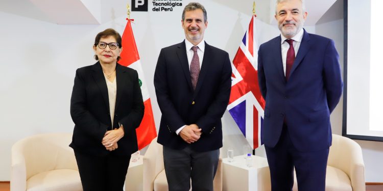 London School of Economics y UTP presentaron la “Beca Peruana para Servicio Público”
