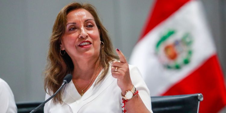 Poder Judicial ordena a Reniec pago de 240 mil soles a Dina Boluarte