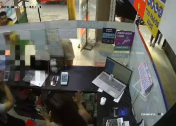 Delincuentes asaltan un agente bancario cerca de la plaza de armas de Ica