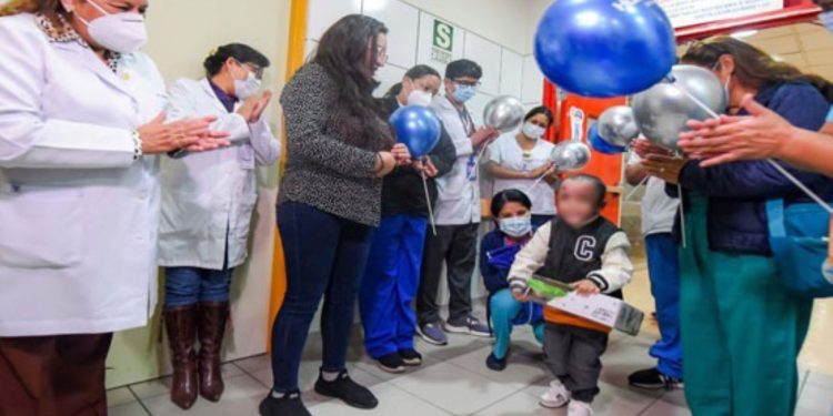 Lucianito, el valiente niño de 5 años, sobrevive a graves quemaduras y es dado de alta