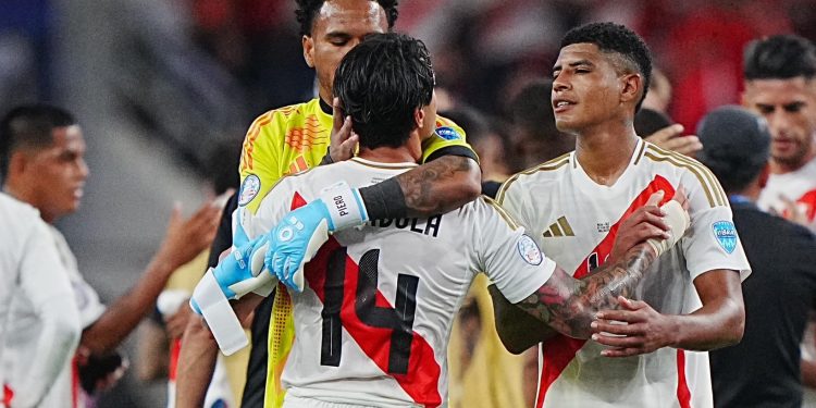 Perú empata 0-0 con Chile en su debut en la Copa América 2024