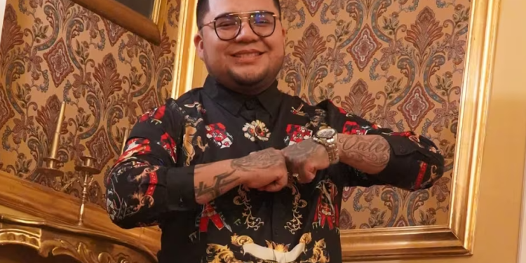 Asesinan a cantante de cumbia Jaime Carmona durante presentación