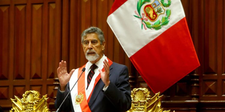 Francisco Sagasti sería el candidato del Partido Morado, según Mesías Guevara