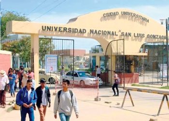 Estudiantes de Universidad Nacional San Luis Gonzaga de Ica sin docentes: Una situación preocupante