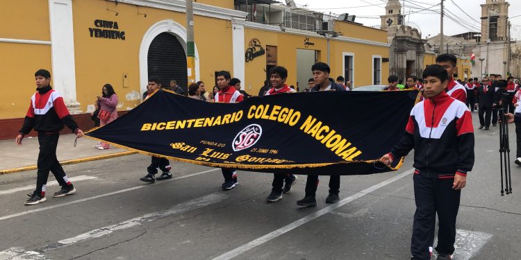 Estudiantes de I.E. San Luis Gonzaga de Ica, campeones en matemáticas, buscan apoyo para competencia internacional en EE.UU.