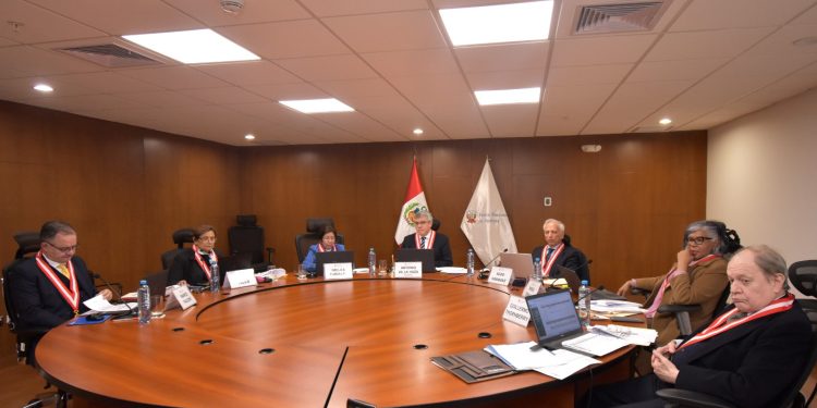 JNJ SANCIONA CON DESTITUCIÓN A DOS MAGISTRADOS Y DECIDE NO ABRIR PROCESO DISCUPLINARIO EN DOS INVESTIGACIONES PRELIMINARES.