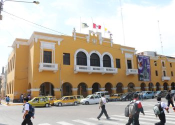 Se prohíbe la prostitución en las calles de Ica