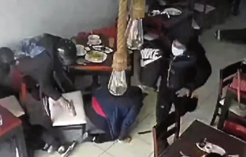 Técnico de la Marina abate a delincuente que asalto restaurante donde almorzaba