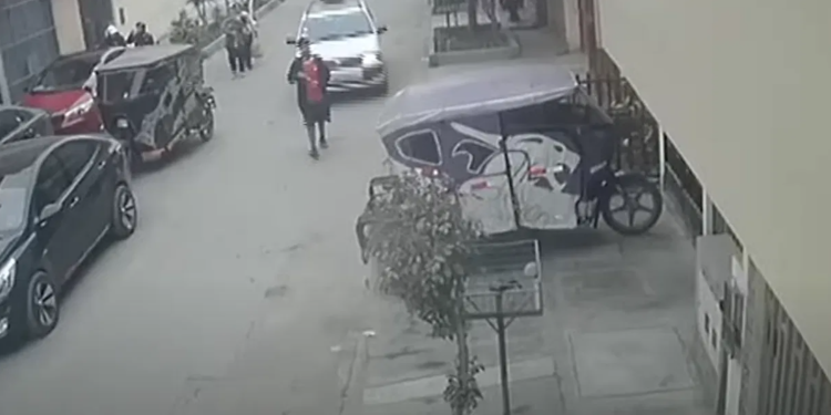 Sujeto atropella y mata a su vecino de 15 años y se da a la fuga