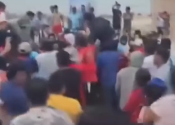 Vecinos linchan y acaban con la vida de dos presuntos ladrones en Sechura