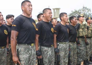 Congreso: proponen servicio militar obligatorio para personas que no estudian ni trabajan