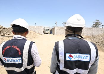 SUNAT INCAUTA 119 TONELADAS DE INSUMOS QUÍMICOS EN OPERATIVOS CONTRA LA MINERÍA ILEGAL EN NASCA