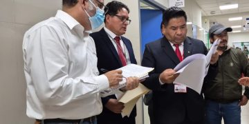 Contralor general supervisó servicios de salud de los hospitales Regional y de EsSalud en Ayacucho