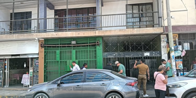 ALLANAN INMUEBLE EN ICA DONDE SE ENCONTRARÍA EX ASESOR DE LA CONGRESISTA MARIA AGÜERO