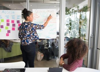 4 CLAVES PARA IDENTIFICAR OPORTUNIDADES DE INNOVACIÓN EN TU NEGOCIO