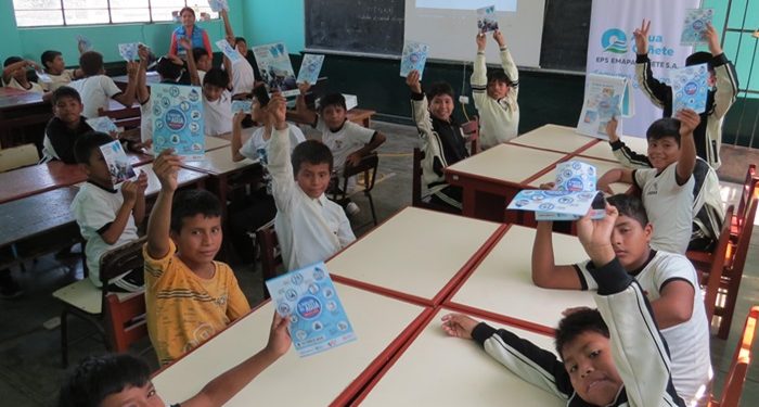 ENSEÑAN A MÁS DE 7800 ESCOLARES SOBRE EL VALOR DEL AGUA POTABLE Y EL SANEAMIENTO