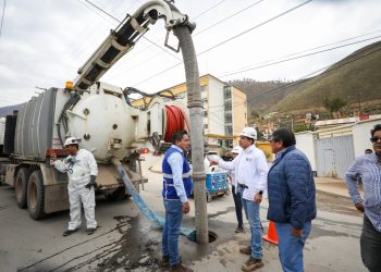 OTASS, a través de su estrategia Cisternas e Hidrojets, limpió 403.10 kilómetros de redes de alcantarillado en 18 regiones del país