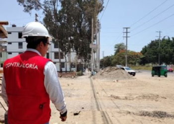 Ica: retraso en obra de alcantarillado en urbanización genera riesgos para la población