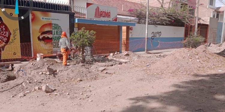 Retraso y deficiencias en obra de alcantarillado perjudica a moradores de San José y Campo Alegre en Ica