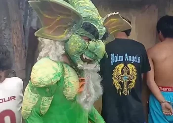 Policía se disfraza del ‘Tunche’ para capturar a clan familiar durante carnaval