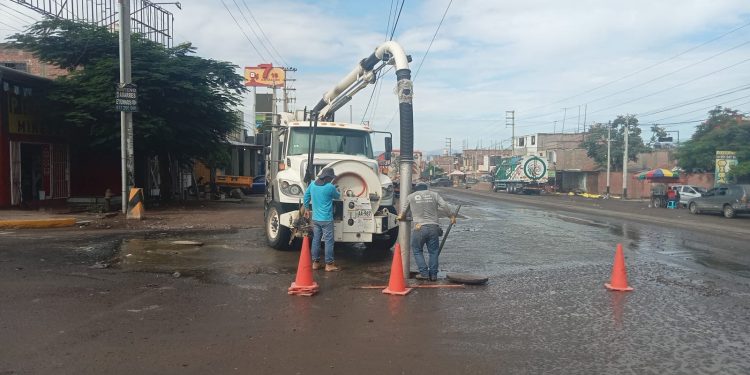 EPS DE ICA ACTIVAN PLANES DE CONTINGENCIA PARA GARANTIZAR EL AGUA POTABLE ANTE LLUVIAS INTENSAS