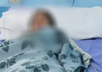 Adolescente recibe 15 puñaladas tras proteger a su hermana de su padre