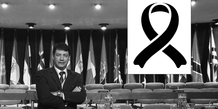 PERIODISTA FALLECE EN LA OFICINA DE CAJA MUNICIPAL DE PARO CARDIACO