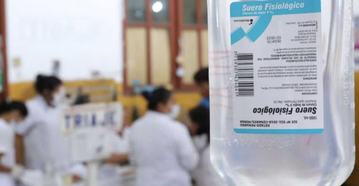 Hospitales usarán suero de Medifarma pese a retiro de registro sanitario