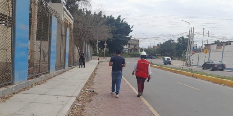 Residentes de urbanizaciones El Bosque y Periodistas del Perú en Ica afectados por obra vial defectuosa
