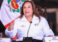 Dina Boluarte se burla de su desaprobación: “me pusieron cero. Nos vamos a penales”