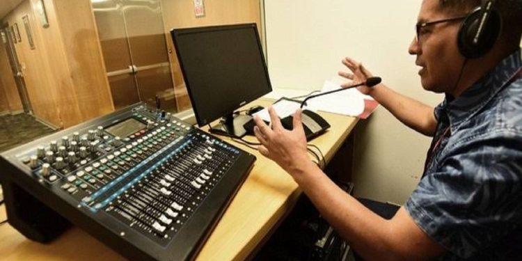 ¡La radio sigue creciendo! Hoy se cumple 100 años de Radio en el Perú