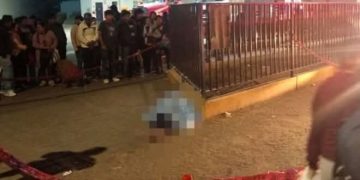 Arequipa: Joven estudiante fallece tras resbalar y golpearse la cabeza en paradero
