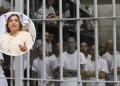 Gobierno de Dina Boluarte evalúa trasladar a reos peligrosos a megacárcel de Bukele
