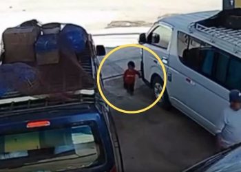 Niño de un año muere atropellado en terminal de combis