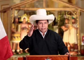 Pedro Castillo inscribe su partido ‘Todo con el pueblo’: expresidente oficializó su agrupación ante el JNE