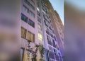 Niña de 6 años muere tras caer del piso 16 de un edificio en Comas