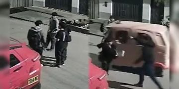 Joven se enfrenta a delincuente para impedir asalto, pero recibe disparo en el rostro