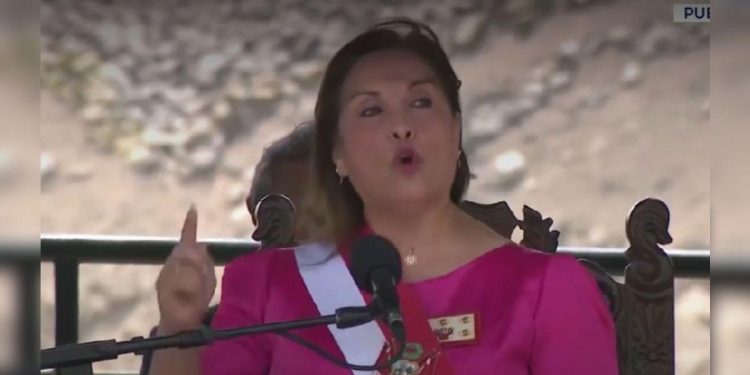 Dina Boluarte deslegitima marcha de generación z: “No se dejen manipular por aquellos que odian a la patria”